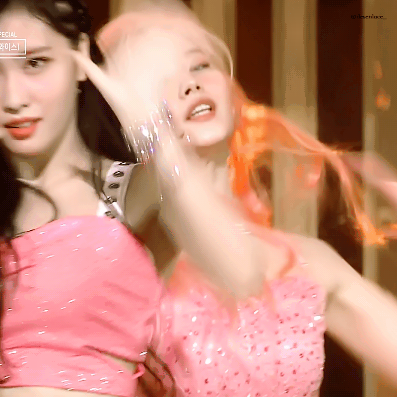 twice的凑崎纱夏(sana)有什么神图?