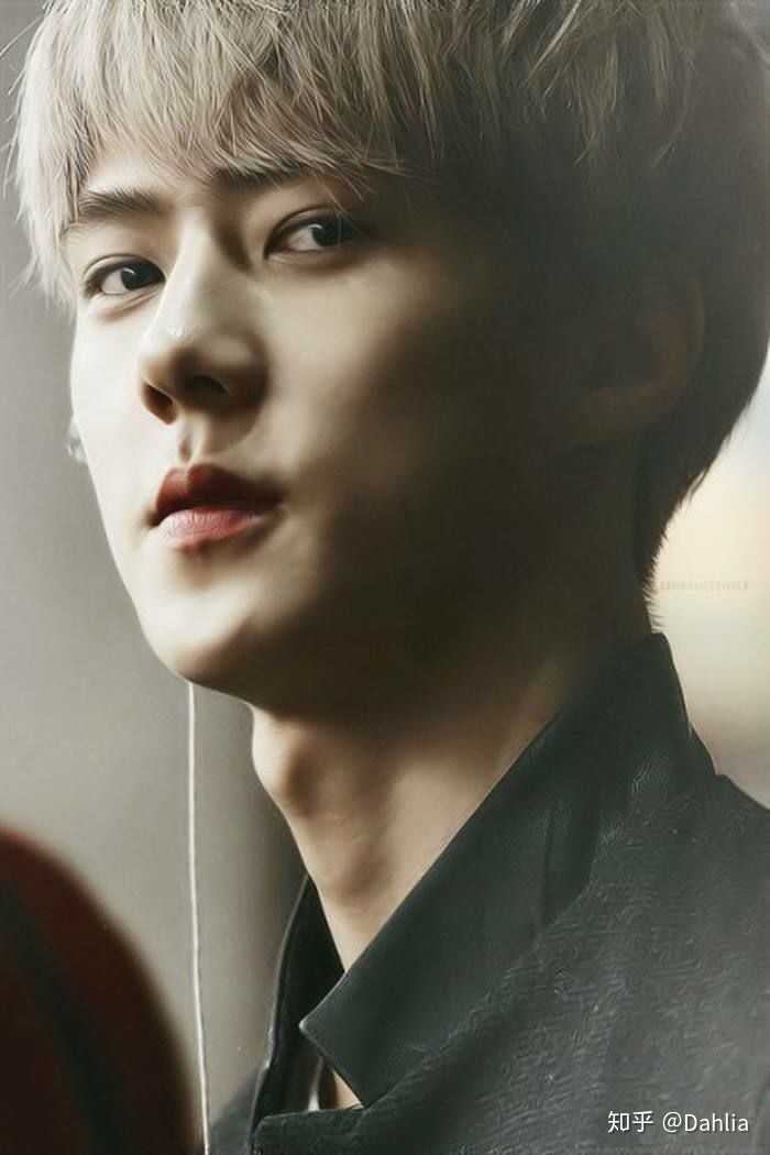 吴世勋有哪些惊艳的图片? - 知乎