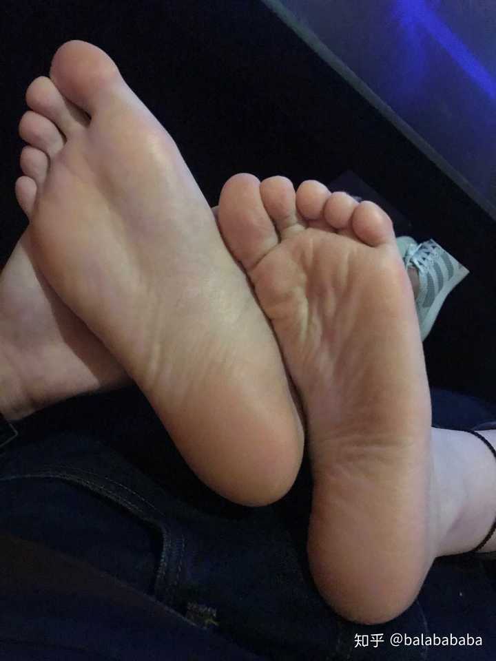 女生什么脚型漂亮,脚美是什么感觉?