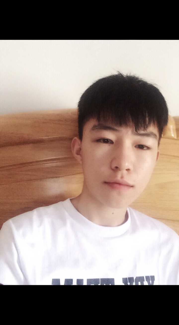 不好看的男生是如何变帅的?