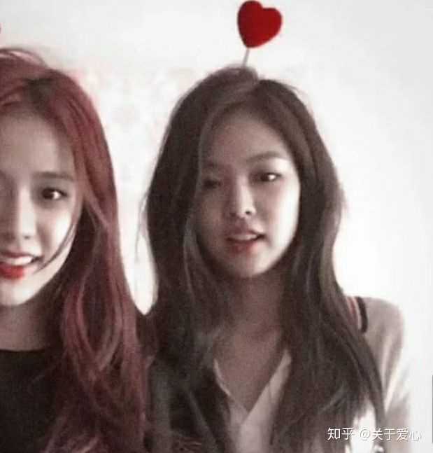 blackpink霍格沃茨头像,blackpink霍格沃茨照片 可以分享一些blackpink的闺蜜头像吗?(2人或4人)?