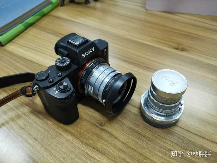 sony a7r2,转接lm镜头.小,成像好.