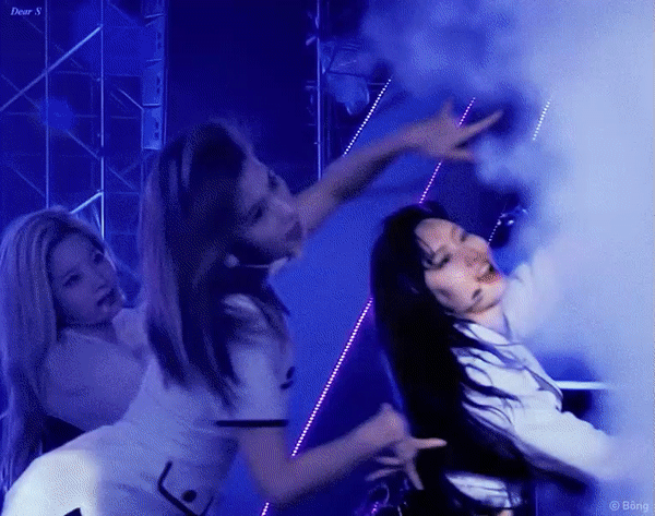 twice的凑崎纱夏(sana)有什么神图?