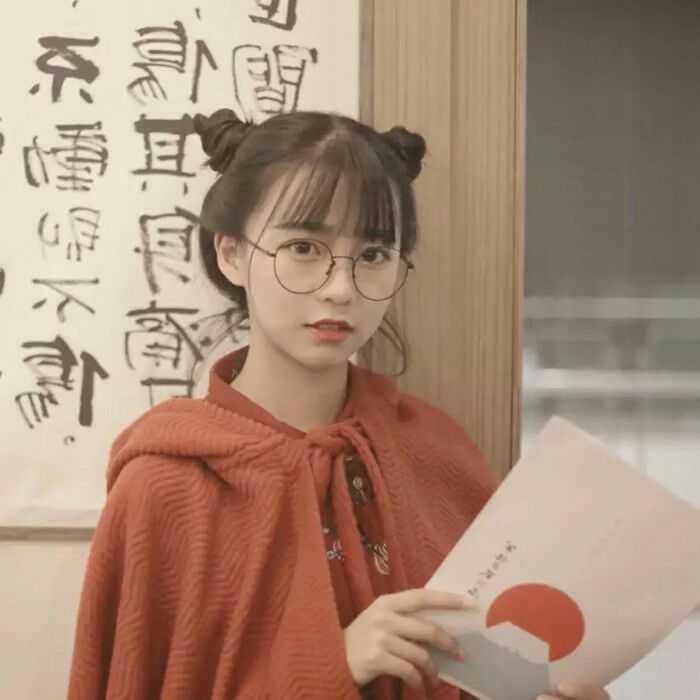 de 朋友圈背景图 头像 一套de share一下 女生不要经常喝奶茶 因为