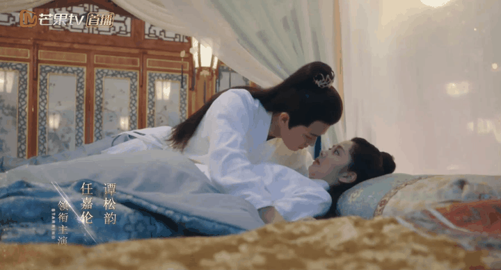 如何评价《锦衣之下》终于开播?