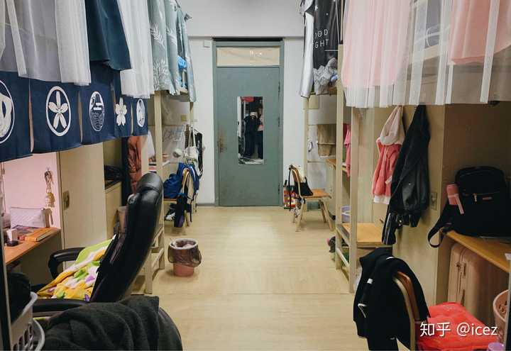 大连外国语大学如何?