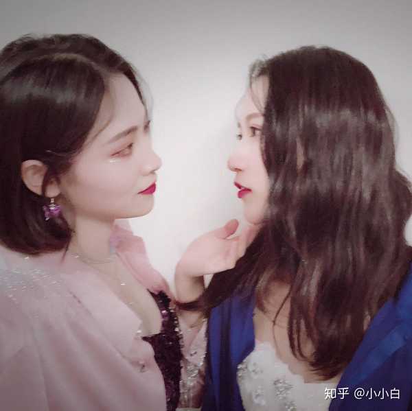 这个问题,怎么能没有许佳琪和吴哲晗!许佳琪的脸啊!真的太精致了吧!