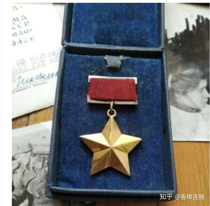 如何看待士兵冒死得到的战功勋章?