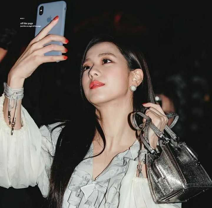 有没有black pink里jisoo的头像?