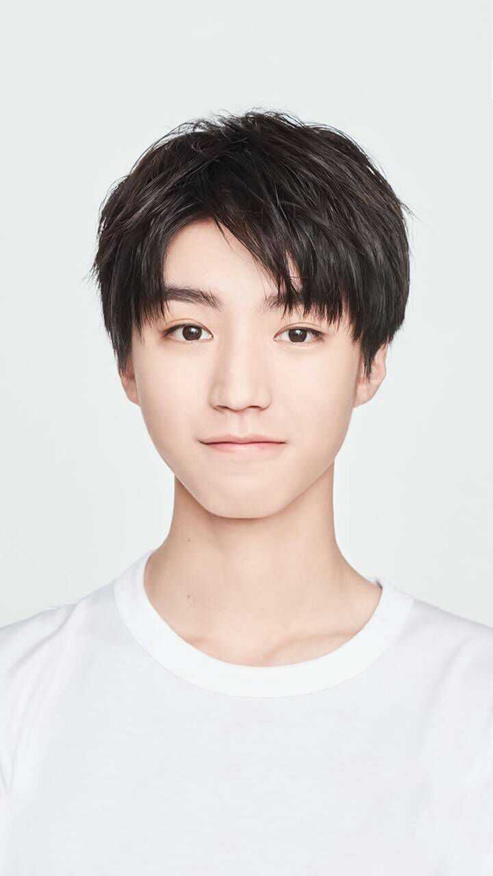 我觉得是他了吧  王俊凯.