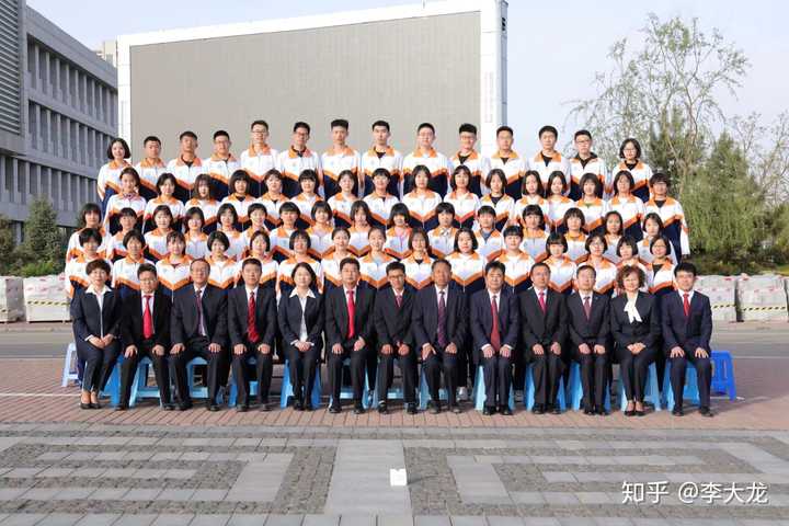 鄂尔多斯市第一中学八十周年,你想对她说点什么?