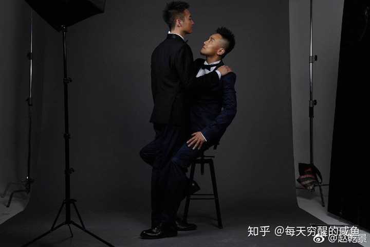 姐妹咱们握个手,让你爱的毛毛和我爱的赵乾景在一起吧.