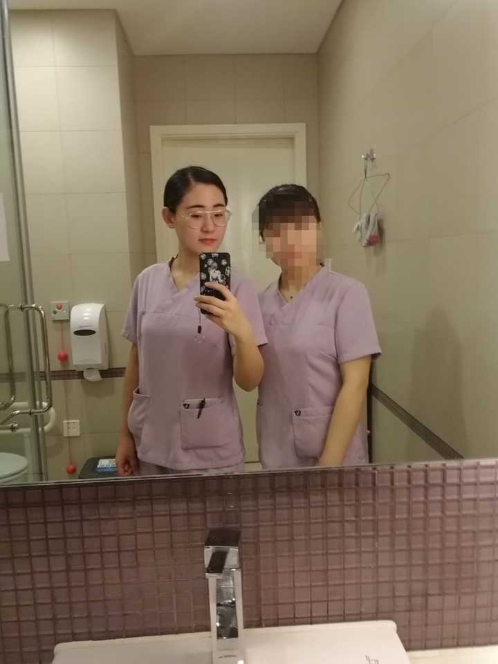 得了玫瑰糠疹?土豆炒红肠图片