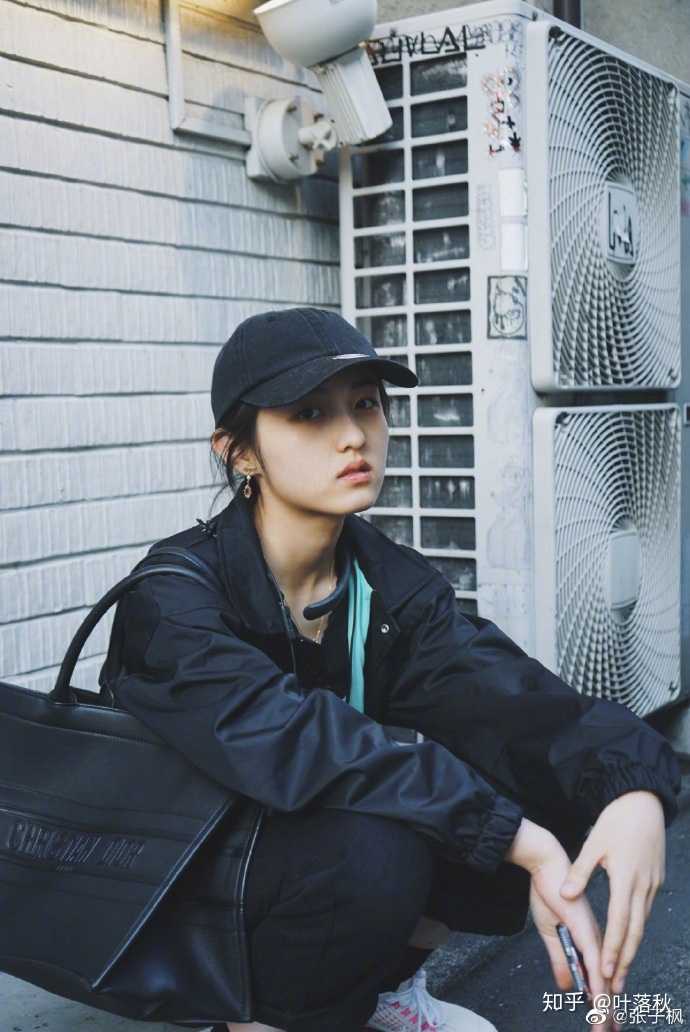 如何评价张子枫的演技?