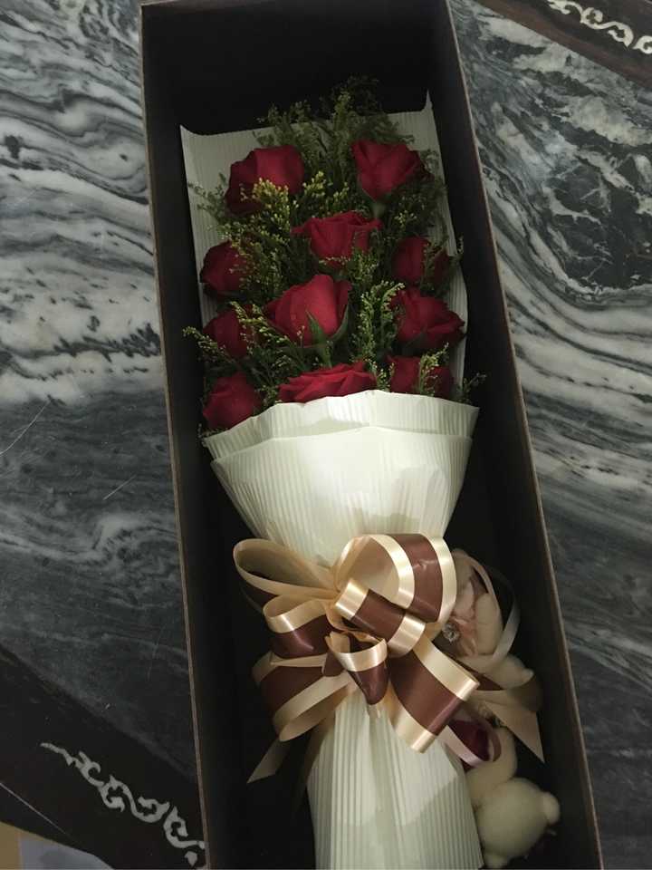 男生收到女生送的花是什么样的心情?