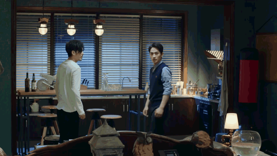 到位,将沈巍演的又萌又a,一人分饰三角,而且又克里斯马又不过分ooc 又