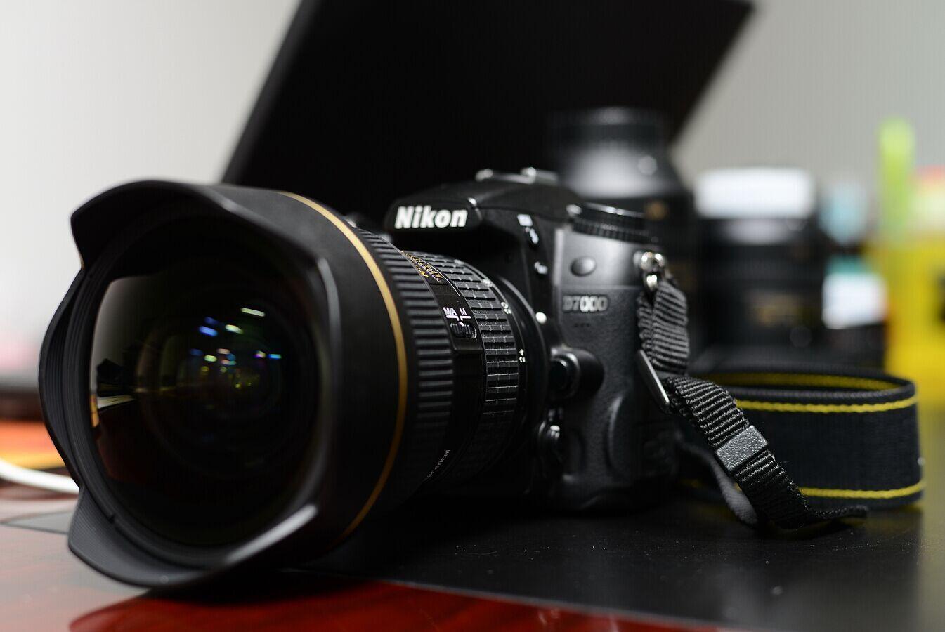 请问尼康D7100选择哪个广角镜头? - 知乎用户