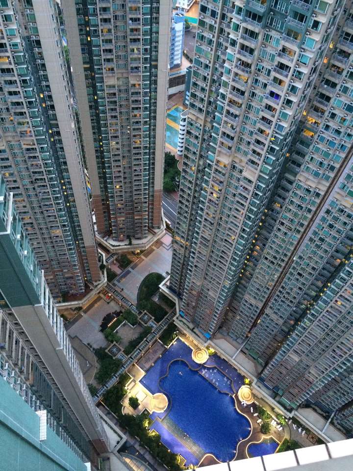 住在高楼公寓精神上是怎样一种体验?