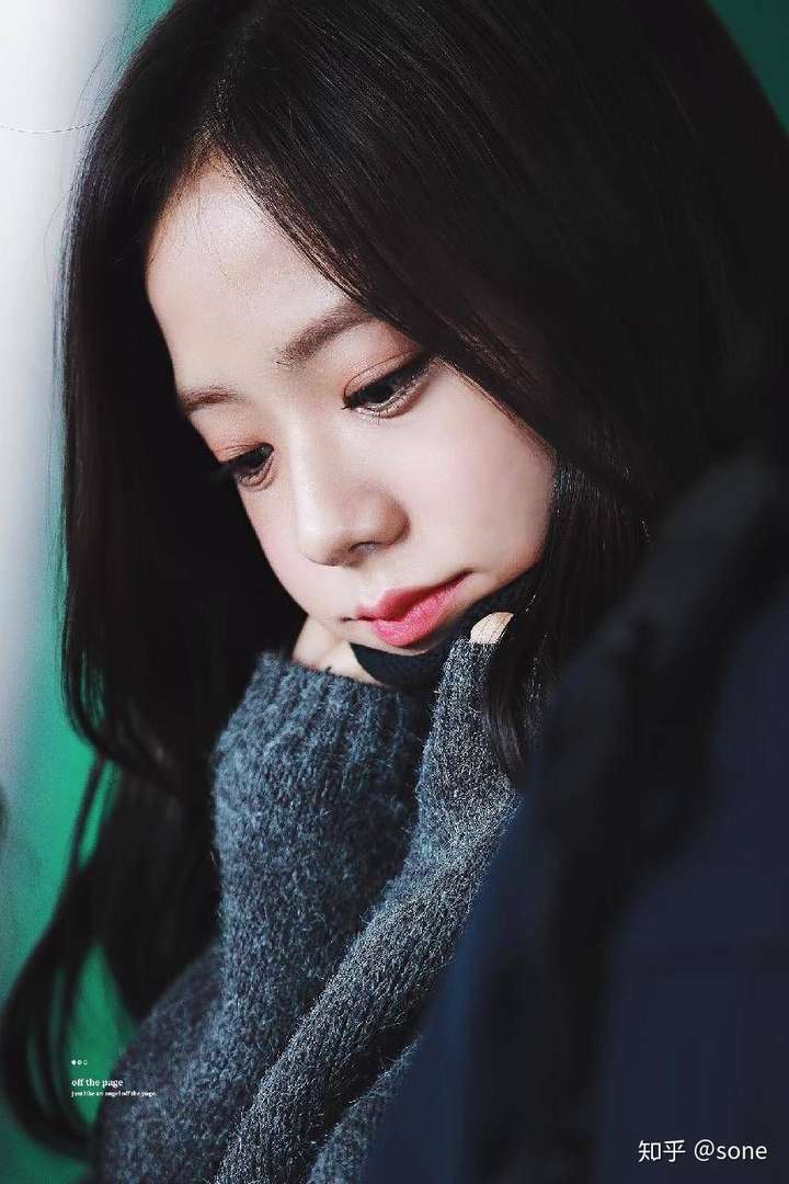 有什么jisoo神仙图(blackpink金智秀)特别惊艳的图?