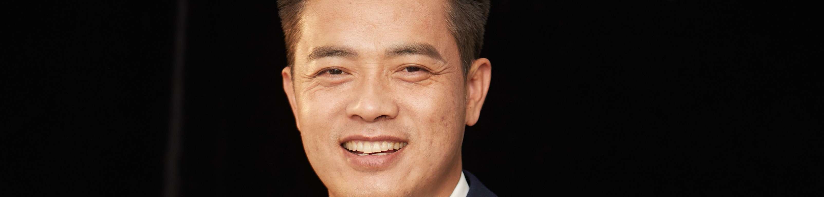皮肤科医生彭少文
