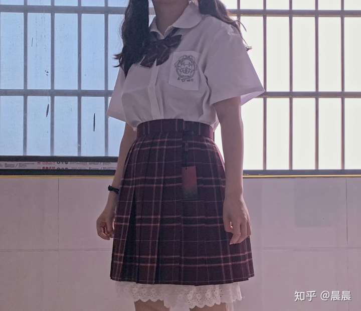 有个穿jk制服的女朋友是一种什么体验?