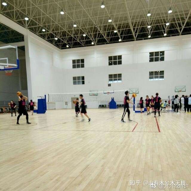 综合体育馆建成后,将更好地满足吉林化工学院发展体育事业,促进学生