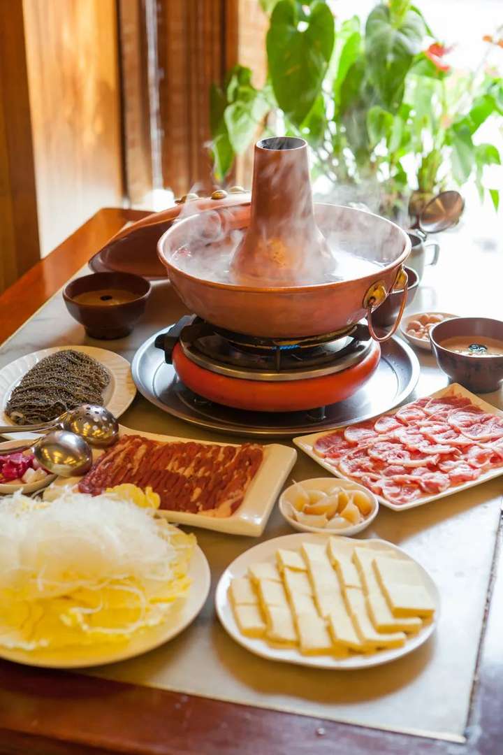 北方火锅远不止涮羊肉蘸麻酱