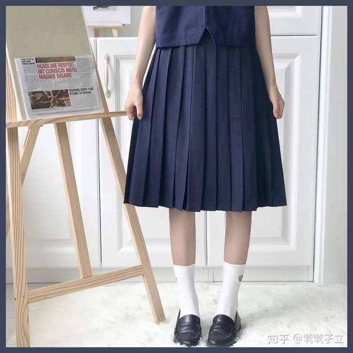 158身高jk裙长对照图,165身高jk裙长对照图 本人158,jk格裙是买42cm还是45cm好?原来买42cm觉得略