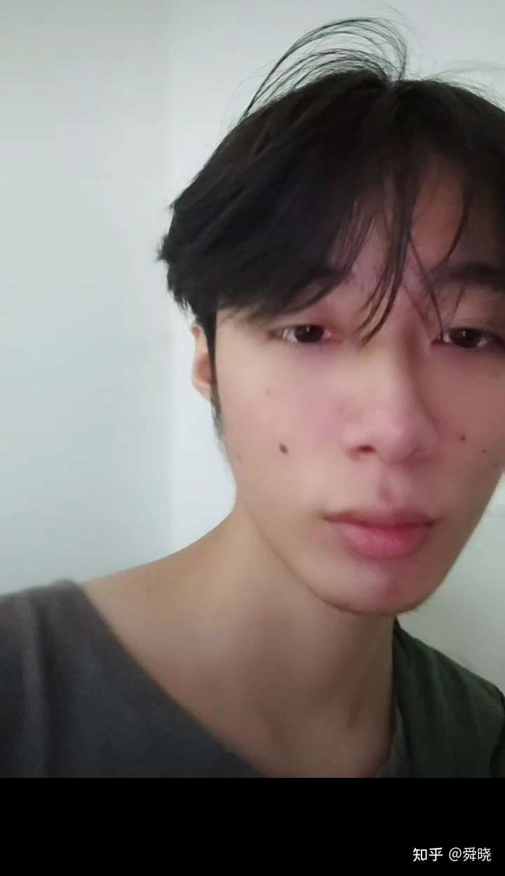 长得丑的男生到底有多惨?