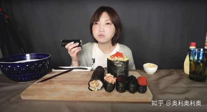 如何评价日本大胃王木下佑香?
