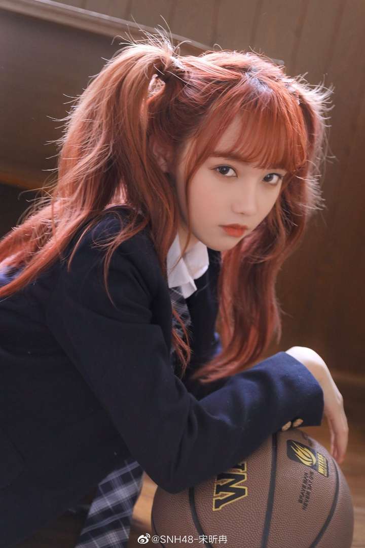 snh48宋昕冉