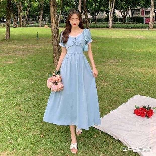 女生168cm130斤图片,168cm110斤女生图片 身高168cm,体重130斤女生如何穿搭?