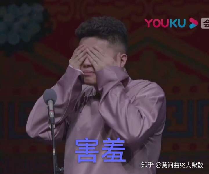 当时印象比较深的人是周培岩,印象比较深的作品是金霏陈曦的"开空调啊