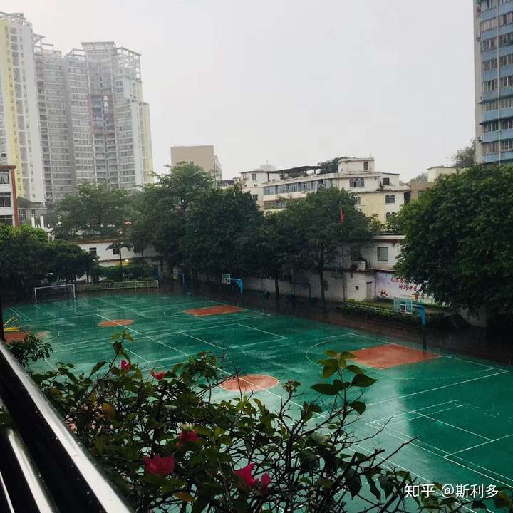 在广州市绿翠现代实验学校/绿翠中学就读是一种怎样的