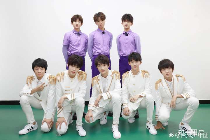 我想问一下tfboys五周年演唱会上的tf家族新生都是谁呀