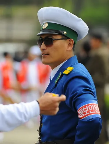 朝鲜观察：揭开朝鲜警察的神秘面纱