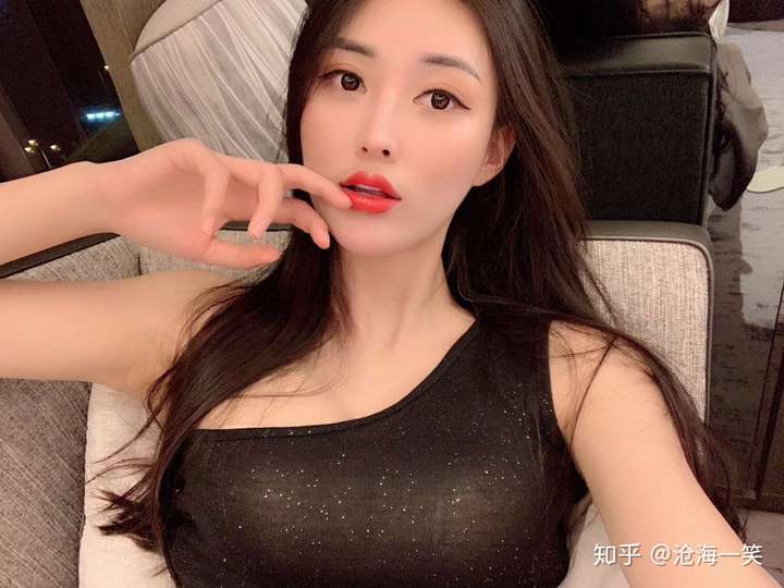 男生怎么看待胸大的女生?