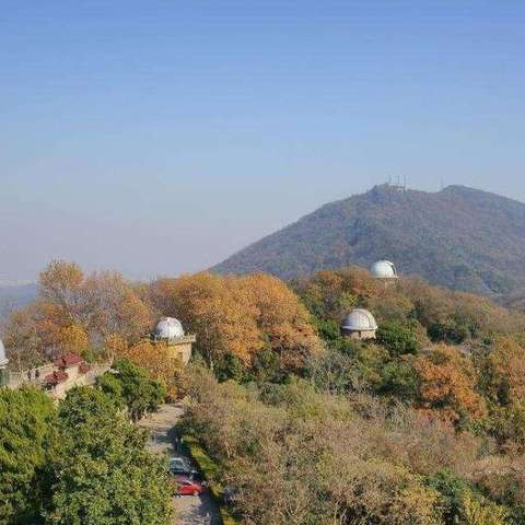 世界文化遗产所在地,首批国家5a级景区 钟山风景名胜区位于紫金山南麓