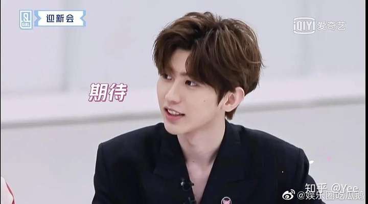 作品并不多的蔡徐坤为什么受到这么多人喜欢?