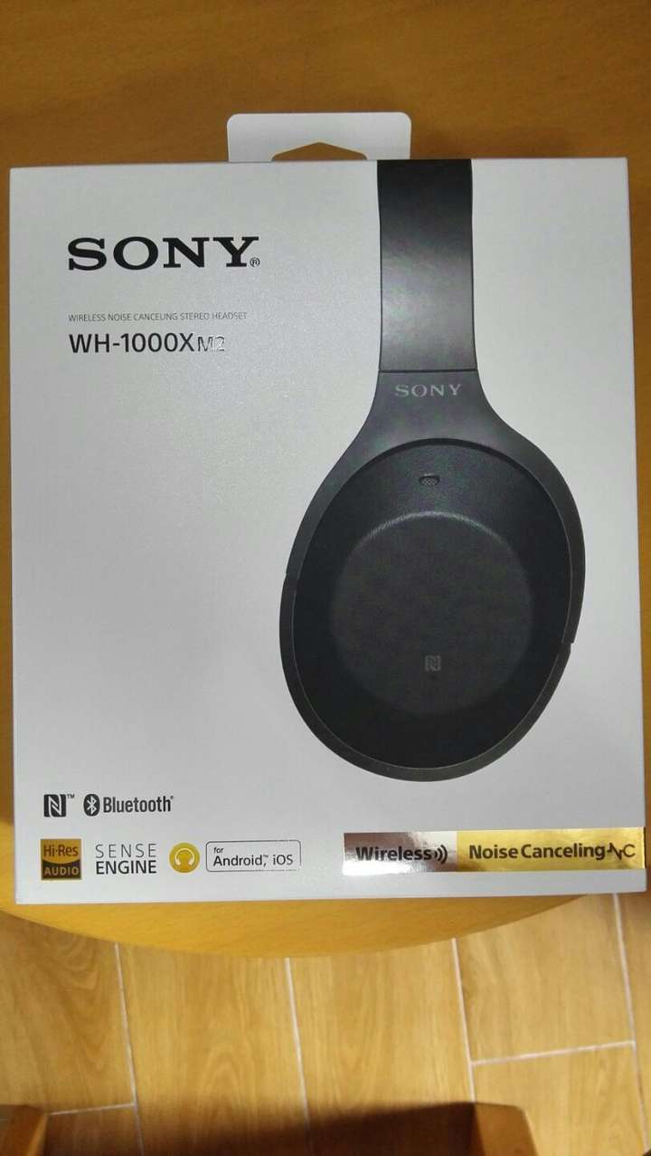 sony wh-1000xm2和mdr-1000x的区别?或者问选购哪个比较好?
