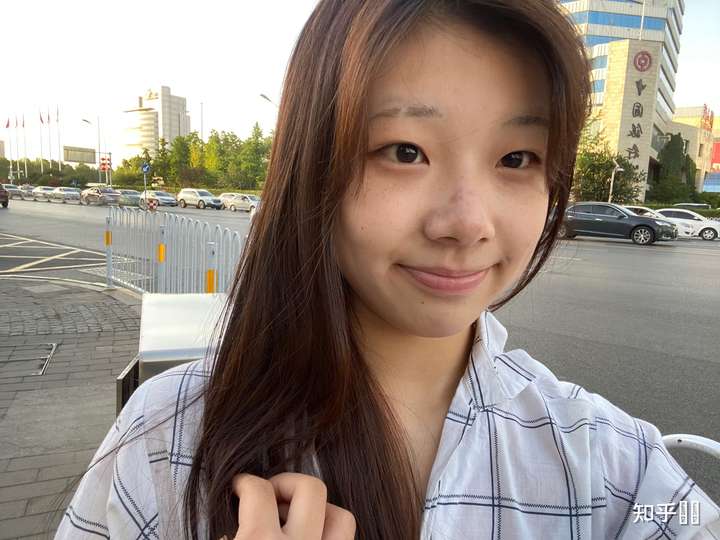 大部分女生素颜是什么水平啊?