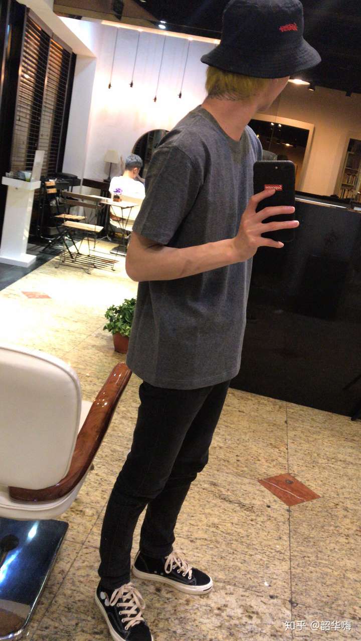 瘦的男生健身后形象气质上会有多大的改变?