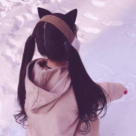 如果头像是以下这种的肯定是性子好人又漂亮 也可能就是所谓的"女神经
