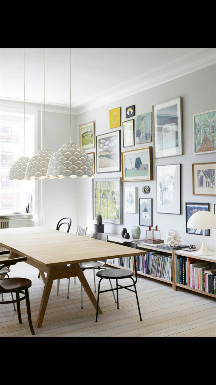 把客厅设计为书房参照如下,客厅中间放大桌子,多功能.
