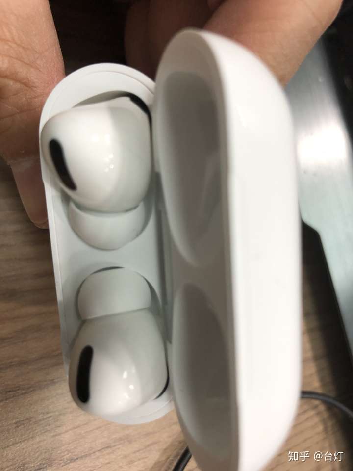 airpods pro 的实际体验如何?降噪表现符合你的预期吗