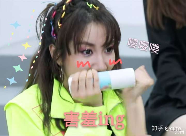 有乃万的表情包嘛?