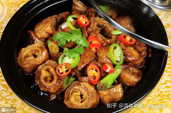 卤小肠是怎么做的?