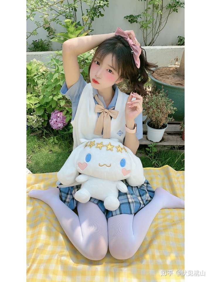 女生穿丝袜会有多美?