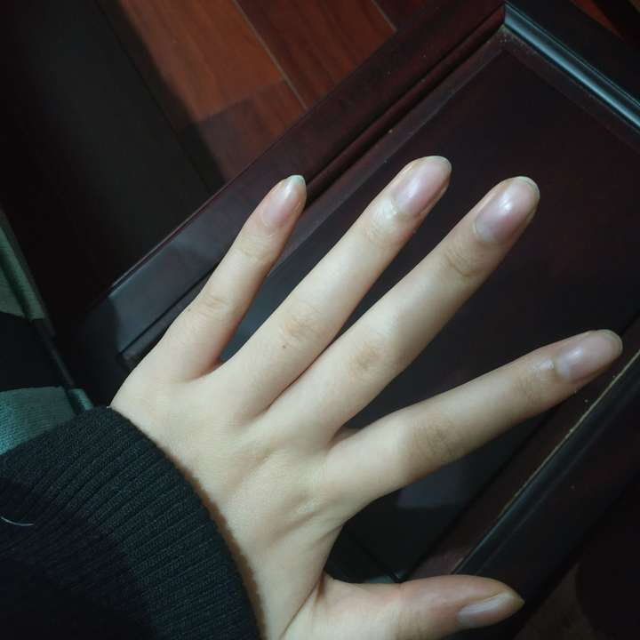 有没有手控的妹纸.指甲怎么留好看.