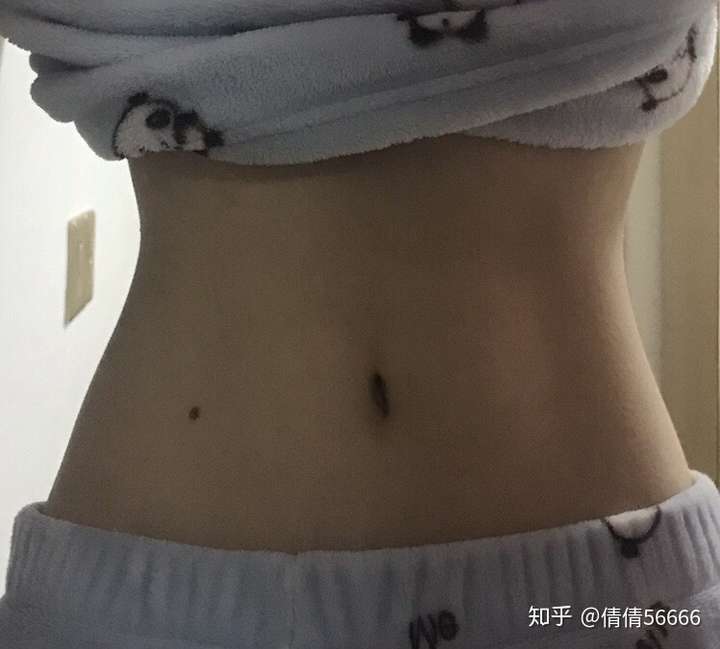 我的腰呢 怎么说有时候会突然变粗也会突然变细,最近因为疫情在家也